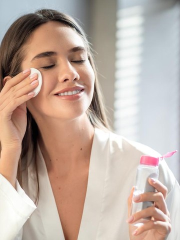 Rahasia Kulit Bersih Maksimal: Panduan Lengkap Penggunaan Micellar Water ala Pakar