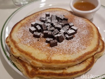 Jakarta Selatan selalu punya tempat makan baru yang hits. Seperti tempat makan di Dharmawangsa ini, populer berkat nuansa bergaya bistro ala Amerika Serikat. Foto: Diah Afrilian/detikcom