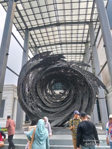 Patung Ku Yakin Sampai di Sini