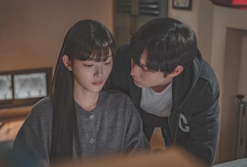 Rahasia Harmoni Asmara: Tips Kejujuran dan Pengertian untuk Setiap Zodiak Hari Ini