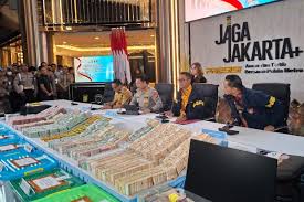 Kabid Humas Polda Metro Jaya Kombes Budi Hermanto saat konferensi pers di Mapolda Metro Jaya, Jakarta, Jumat (10/7/2026)(KOMPAS.com/Ridho Danu Prasetyo)