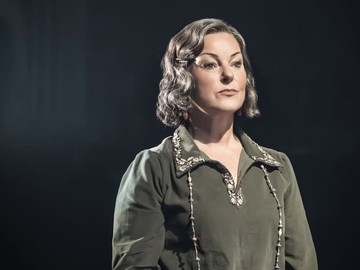 Ruthie Henshall Ungkap Momen Romantis dan Rahasia dengan Pangeran Edward dalam Memoar