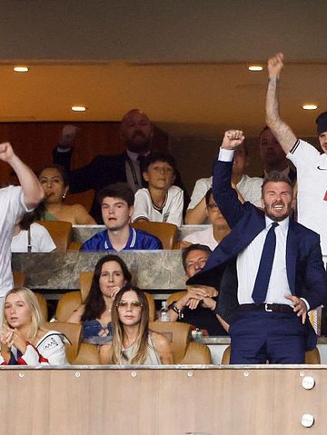 Ekspresi Victoria Beckham Jadi Sorotan Saat Gol Kemenangan Inggris, David Beckham Beri Pembelaan