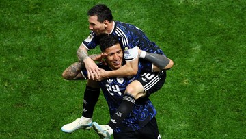 Kegembiraan tmnas Argentina usai menyingkirkan Inggris di semifinal Piala DUnia 2026. (Carlos Barria/Reuters)
