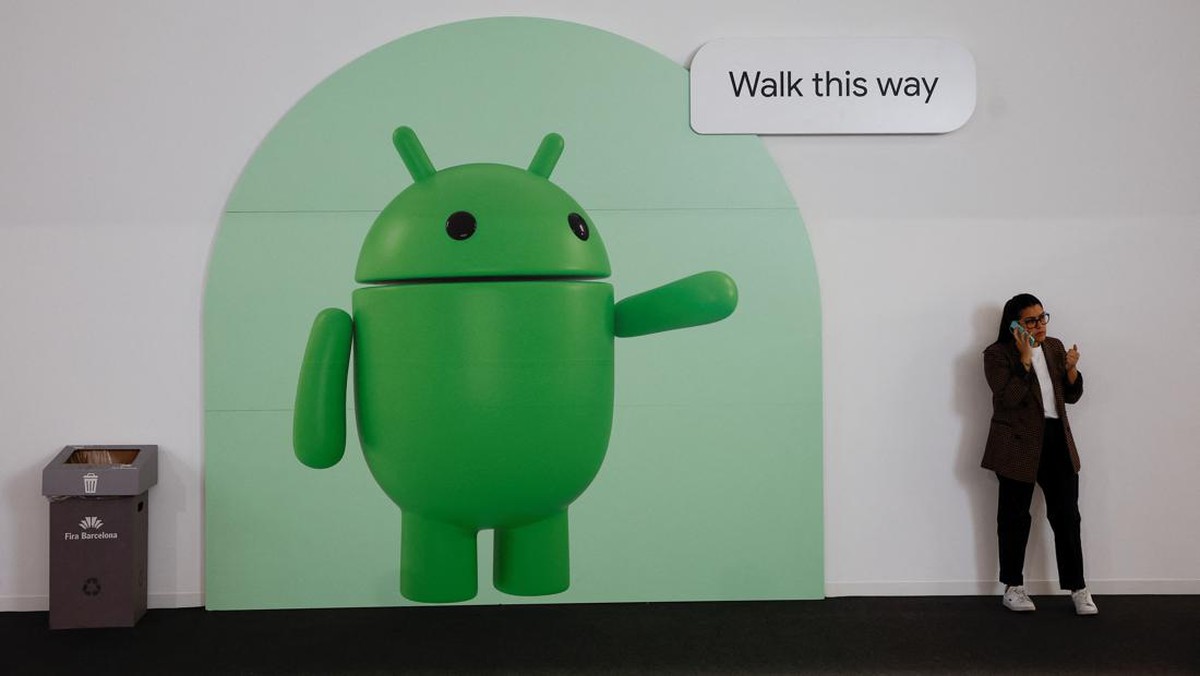 Foto: Ilustrasi android. (REUTERS/Albert Gea)