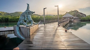 Presiden Joko Widodo meresmikan Penataan Kawasan Pulau Rinca dari sekian banyak spot pariwisata di Destinasi Pariwisata Super Prioritas (DPSP) Labuan Bajo, Nusa Tenggara Timur (NTT). (Dok. Kementerian PUPR)