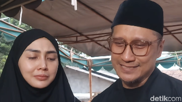 Momen Menyentuh: Cinta Ayah Tak Terhalang Sepatu Berlumpur demi Banggakan Sang Anak