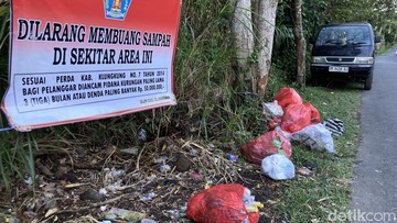 Warga Klungkung, Bali masih buang sampah sembarangan (Fatih Kudus Jaelani/detikBali)