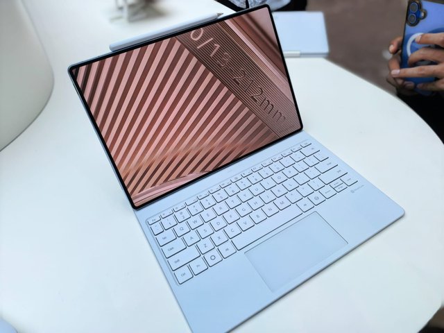 Ilustrasi: Huawei MatePad Pro Max: Tablet Profesional Paling Tipis Siap Menggebrak Pasar Indonesia