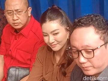 Pihak Sarwendah Upayakan Win-Win Solution dalam Mediasi Hak Asuh Anak. (Foto: Muhammad Ahsan Nurrijal)